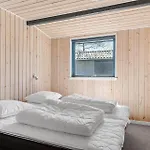1560-aakirkeby-sluseparken-9-b * Vester Somarken