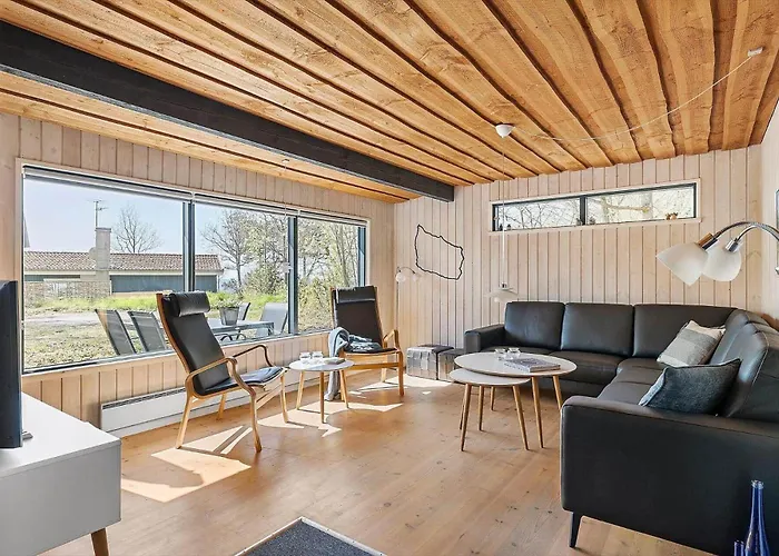 Tatil Evi 1560-aakirkeby-sluseparken-9-b Vester Somarken